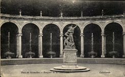 Parque de CPA de matorral de Versalles de la columnata