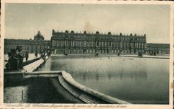 CPA Versailles Le Chateau facade sur le parc et le parterre d'eau