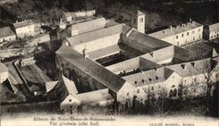 CPA abbaye De Notre Dame De Bonnecombe Vue Generale