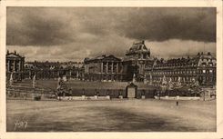 CPA Splendeurs Et Charmes De Versailles Vue D'Ensemble De La Facade Du Palais