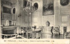Estudio grande de CPA Versalles Trianon de Louis Felipe