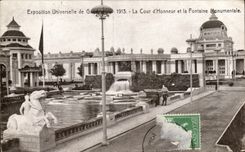 Universal CPA Expostion of Gande Main courtyard and the Monumental Fountain