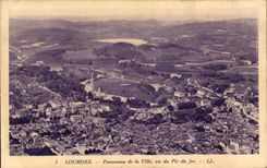 CPA Lourdes Panorama de la Ville vu du Pic du jer