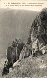 CPA Le Hohneck Le Sommet Du Hohneck Et Le Grand Hotel Vu Des Rochers Du Frankenthal