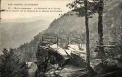 CPA Les Vosges Illustrees Retournemer Le Belvedere De La Roche De La Source Sur Le Chemin De La Montee Du Hohneck