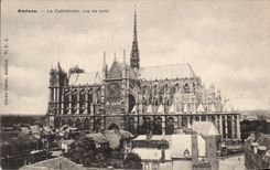 CPA Amiens La Cathedrale vue de cote