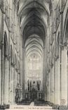 CPA Amiens the Nave of the Cathedral