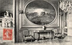 CPA Palais de Compiegne Revue Nocturne