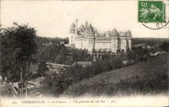 CPA Pierrefonds Le Chateau Vue generale
