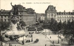 CPA Paris La Place de la Republique Tramway