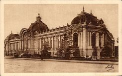 CPA Paris Petit Palais of Beautiful arts of the Town of bets