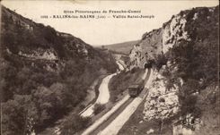 CPA Sites Pittoresques de Franche Comte Salins les Bains Vallee Saint Joseph Train 