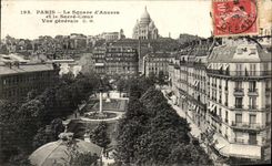 CPA Paris the Public garden of Antwerp And the Sacring Heart View