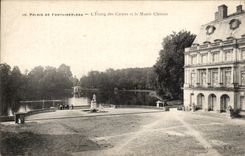 CPA Palate De Fontainebleau the Pond of Carps and the Museum Chinese