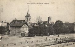 CPA Troyes Le Temple Protestant 