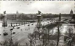 CPA Paris Et Ses Merveilles Pont Alexandre III et esplanade des Invalides