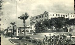 CPSM Arcachon Le Boulevard Promenade Et Le Grand Hotel
