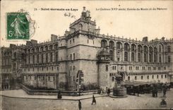 CPA Saint Germain en laye le Chateau Entree du musee et du aprterre