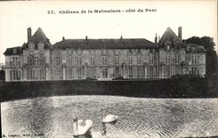 CPA Rueil Castle of Malmaison Dimensions Park swans