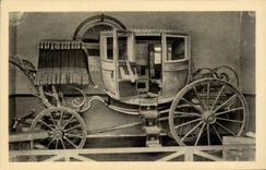 CPA Castle De Malmaison the Opal Conveys which brought back Josephine has Malmaison after its divorce