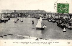 CPA Dieppe Vue generale de l'Avant Port prise de la Falaise du Pollet Bateaux