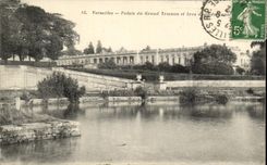 CPA Versailles Palate Of Large Trianon And right Bras of the canal