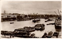 CPA The Pool of London London Bateaux