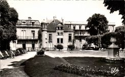 CPSM Vichy Le Pavillon Sevigne