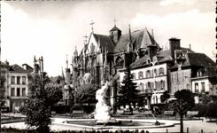 CPA Troyes St Urbain et jardins de la prefecture