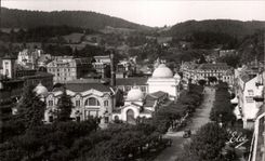 CPSM Bourboule the Center of the City On the left Large thermal baths and the casino
