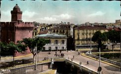 CPA Perpignan Le Castillet Et Le Pont Magenta Vue Prise Des Nouvelles Galeries