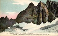CPA Le Dauphine Les Trois Pics de Belledonne Le Col de la Balmette et le pic Lamartine vus des glaciers de Freydane 