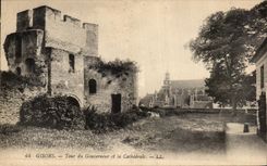 CPA Gisors Tour du Gouverneur et la Cathedrale