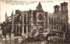 CPA Rheims after the Bombardments the overall picture Cathedral Militaria