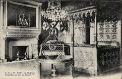 CPA Pau Le Chateau Chambre ou est ne Henri IV
