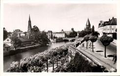 CPA Metz vista en el Mosela y el puente medio