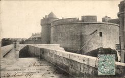 Santo Malo de CPA una esquina de las paredes la torre de Quic en Grogne