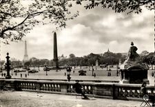 CPSM Paris Place de la Concorde Tour Eiffel