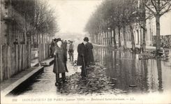 CPA Paris Inondations de Paris Boulevard Saint Germain