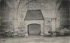 CPA the Caretaker's lodge One Of the Chimneys Monuments Of the Room Paris Saint Louis