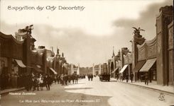 CPA Fair of Cirty Decoratifs La Street of the Shops of the Bridge Alexandre III