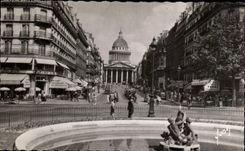 CPA Paris And Strolling Place Edmond Rostand Street Souulot And Patheon