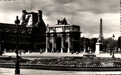 CPSM Paris the Carousel Louvre Eiffel Tower
