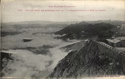 CPA Les Hautes Pyrenees Pic Du Midi De Bigorre L'observatoire Et La Mer De Nuages