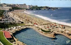 CPA Biarritz la grande Plage et le Casino Bellevue