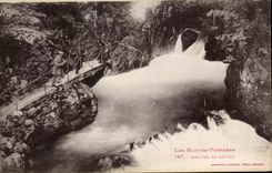 CPA Les Hautes Pyrenees Grottes De Gedre