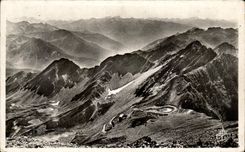 CPA Pyrenees Ocean Pic Du Midi Le Plateau Du Laguet Terminus De La Roule Vu Du Sommet