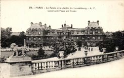 CPA Paris the Palate and the Garden of Luxembourg Lion