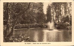 CPA Vichy Bassin Dans LEs Nouveaux Parcs