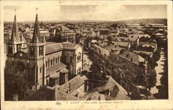 CPA Vichy Vue prise de l'Hotel Astoria